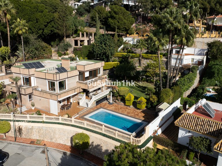 Villa for Sale in Málaga, Malaga 48