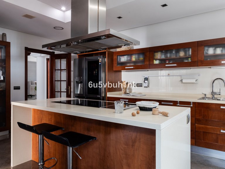 Villa for Sale in Málaga, Malaga 8