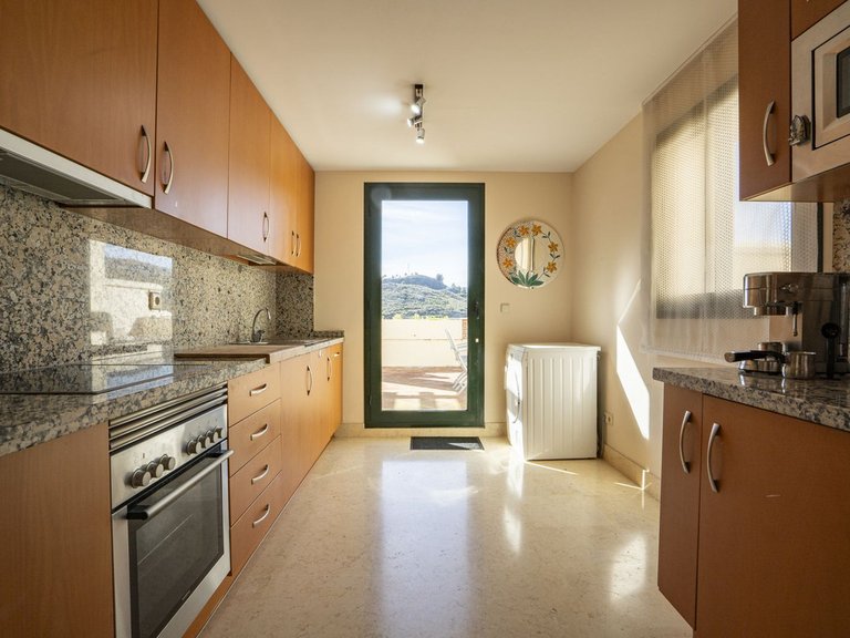 Apartment for Sale in Benahavís, Malaga 3
