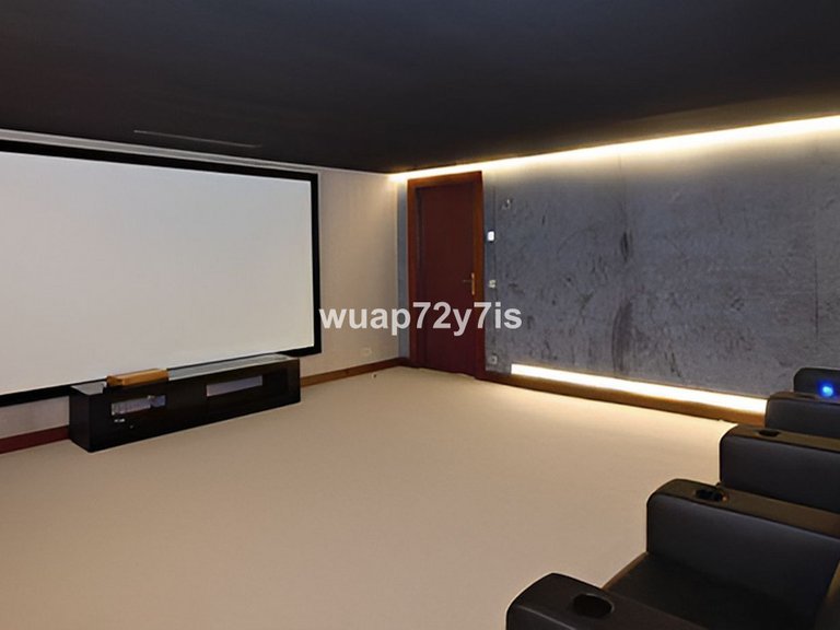 Villa for Sale in Guadalmina Baja, Malaga 16