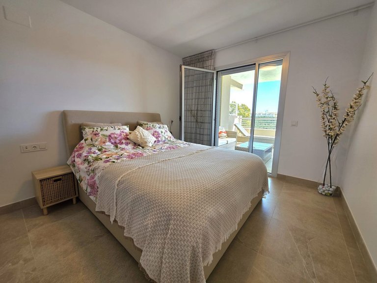 Apartment for Rent in Estepona, Malaga 14