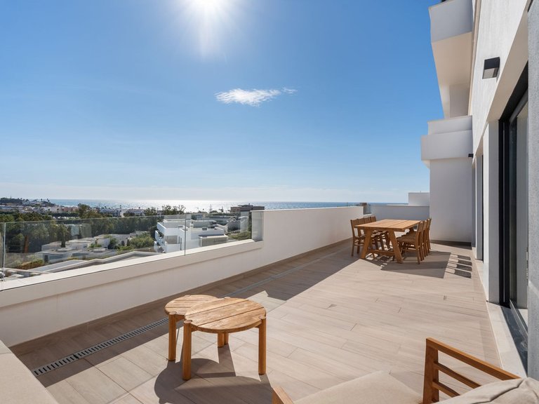 Apartment for Sale in La Cala De Mijas, Malaga 2