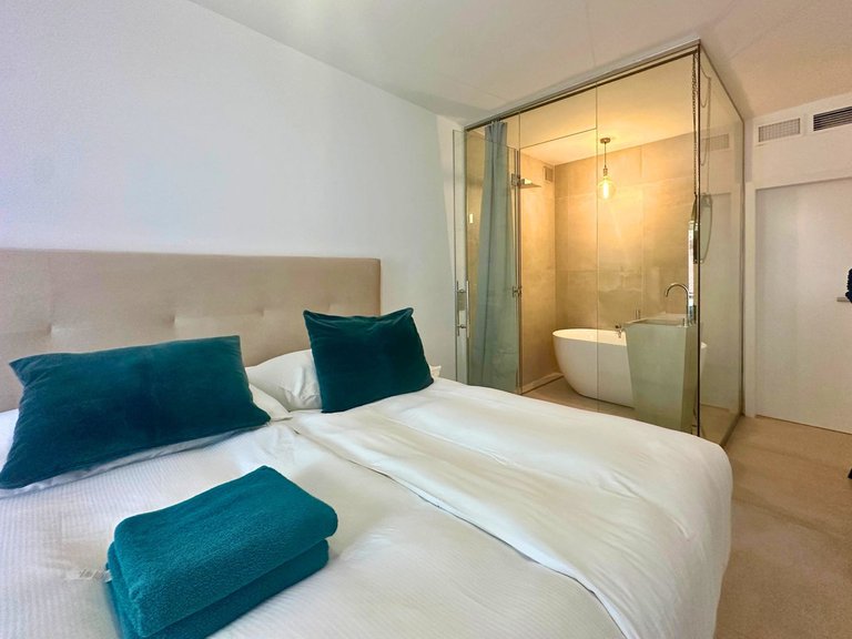 Apartment for Sale in Marbella, Malaga 11