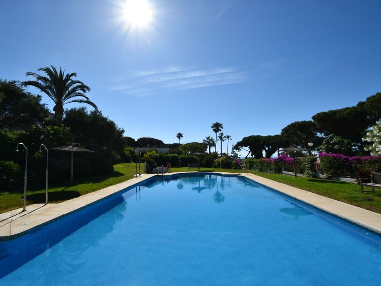 Villa for Sale in Cabopino, Malaga 26