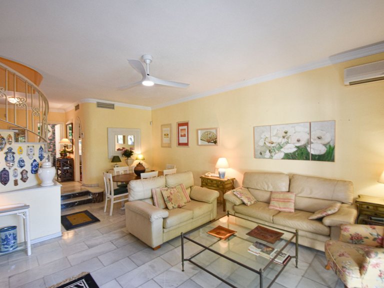 Villa for Sale in Cabopino, Malaga 7