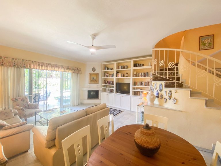 Villa for Sale in Cabopino, Malaga 9
