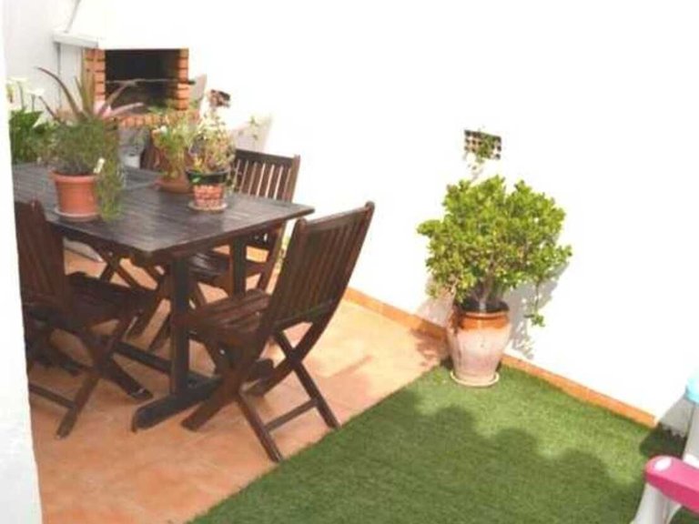 Villa for Sale in Istán, Malaga 10