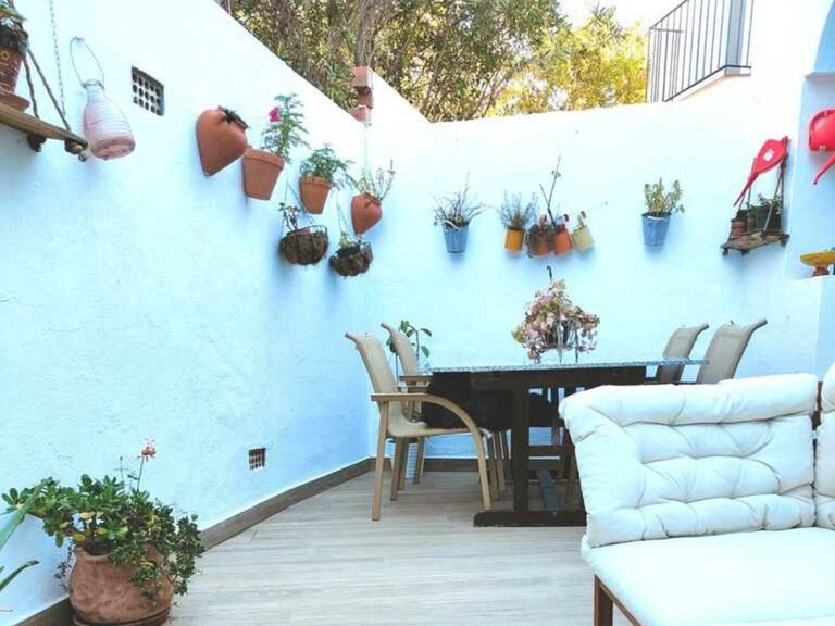 Villa for Sale in Istán, Malaga 12