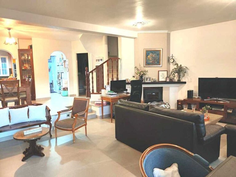 Villa for Sale in Istán, Malaga 2