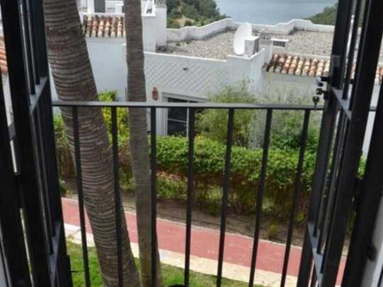Villa for Sale in Istán, Malaga 3