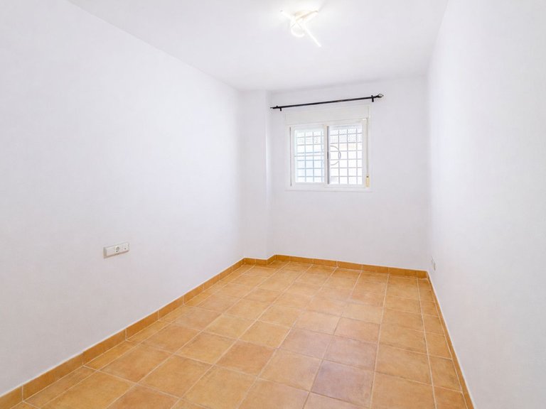 Apartment for Sale in La Alcaidesa, Cadiz 11