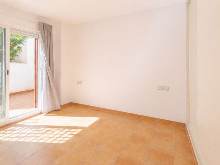 Apartment for Sale in La Alcaidesa, Cadiz 7