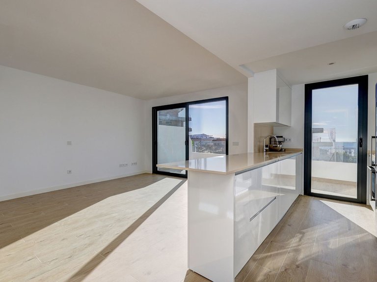 Apartment for Sale in Estepona, Malaga 5