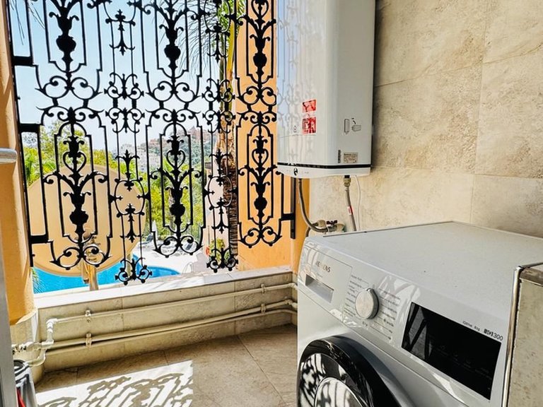 Apartment for Sale in Nueva Andalucía, Malaga 10