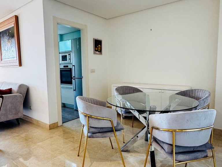 Apartment for Sale in Nueva Andalucía, Malaga 4