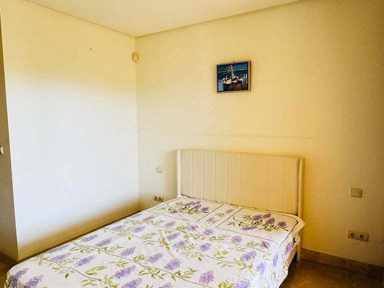 Apartment for Sale in Nueva Andalucía, Malaga 8