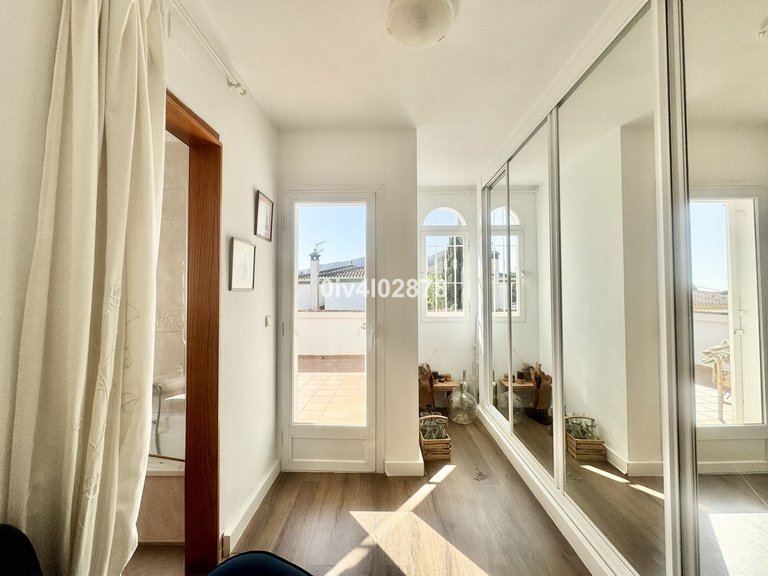 Villa for Sale in Torremolinos, Malaga 27