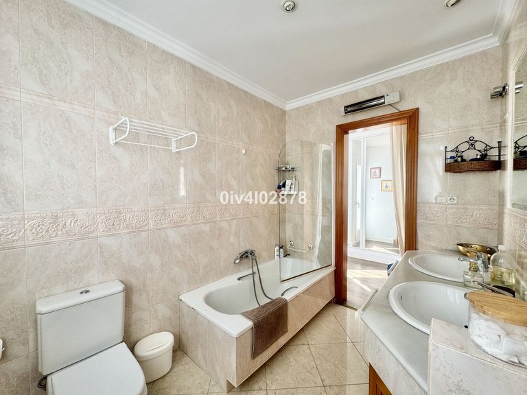 Villa for Sale in Torremolinos, Malaga 29