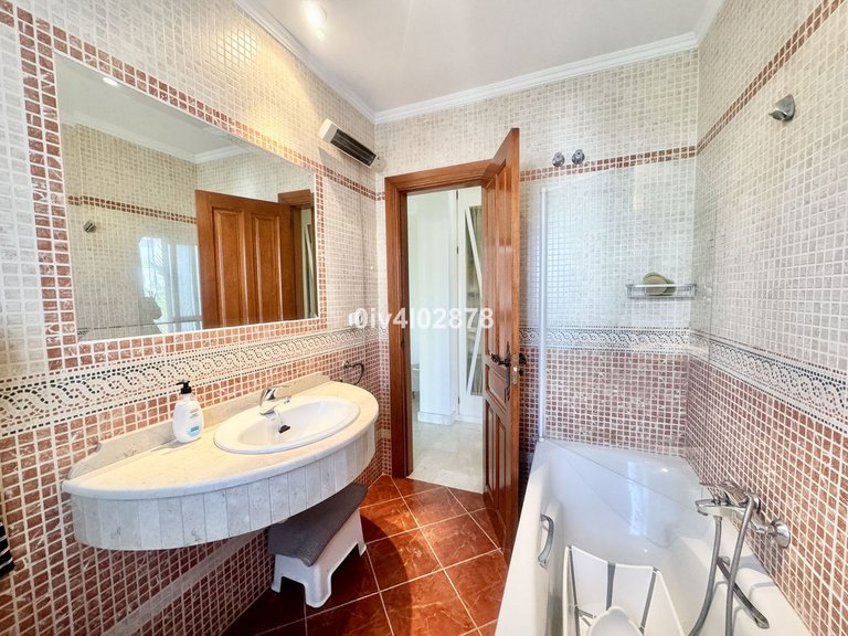 Villa for Sale in Torremolinos, Malaga 33