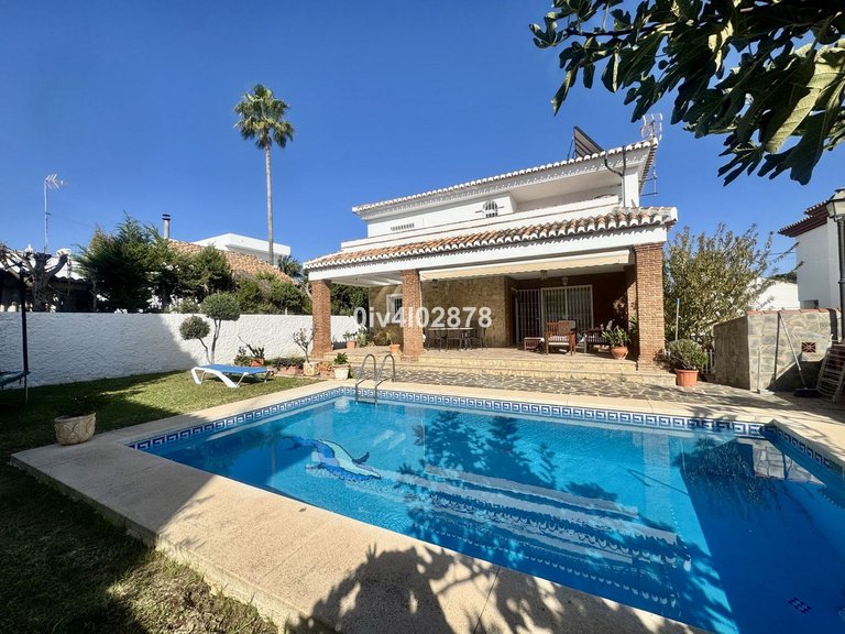 Villa for Sale in Torremolinos, Malaga 40
