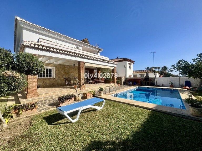 Villa for Sale in Torremolinos, Malaga 41