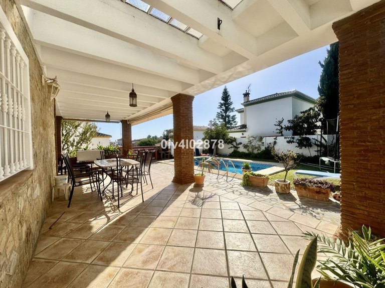 Villa for Sale in Torremolinos, Malaga 5