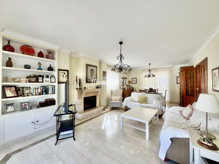 Villa for Sale in Torremolinos, Malaga 6