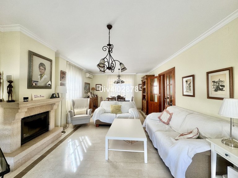 Villa for Sale in Torremolinos, Malaga 7