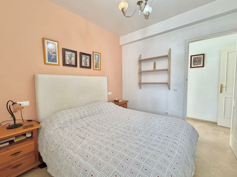 Apartment for Sale in Fuengirola, Malaga 10