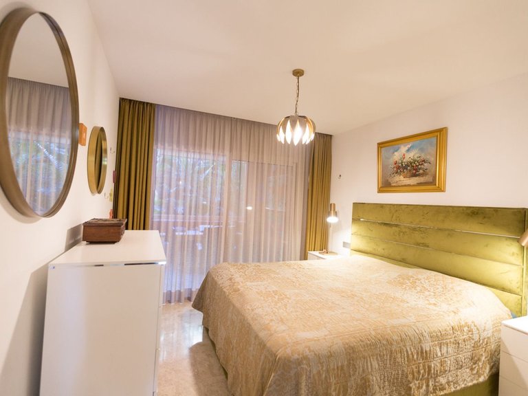 Apartment for Sale in Nueva Andalucía, Malaga 13