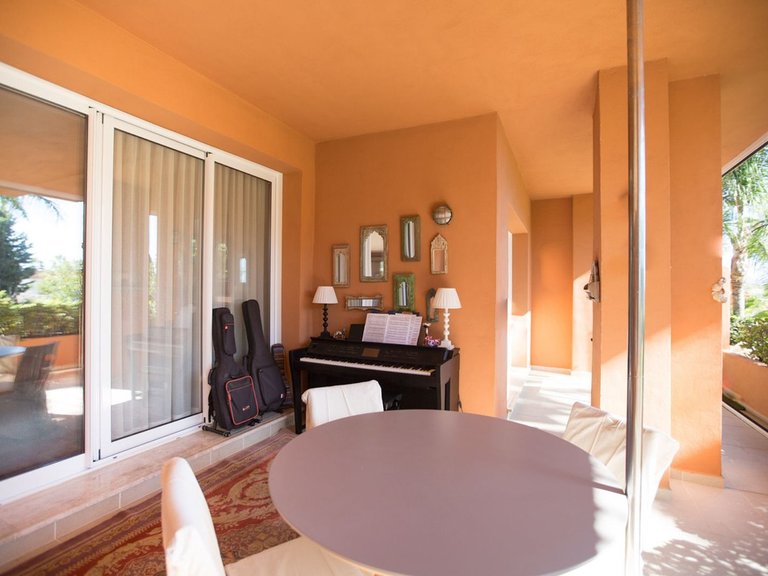 Apartment for Sale in Nueva Andalucía, Malaga 24