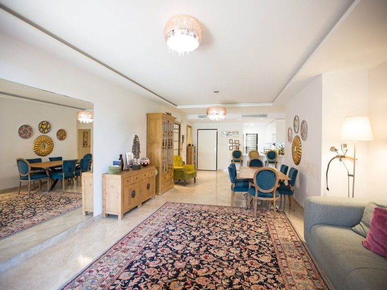 Apartment for Sale in Nueva Andalucía, Malaga 3