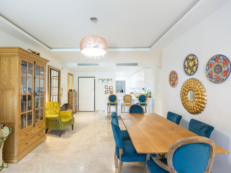 Apartment for Sale in Nueva Andalucía, Malaga 4