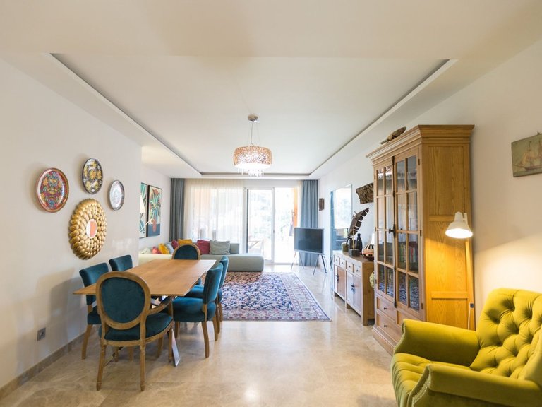 Apartment for Sale in Nueva Andalucía, Malaga 5