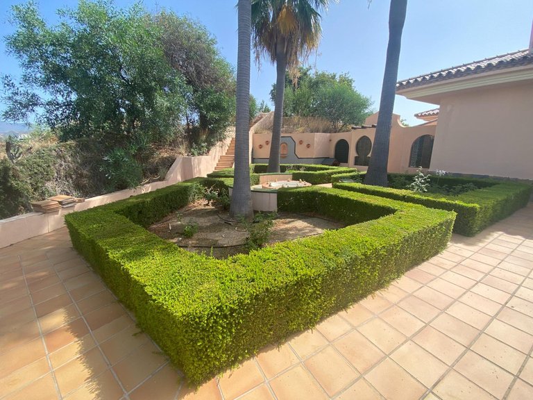 Villa for Sale in La Cala, Malaga 17