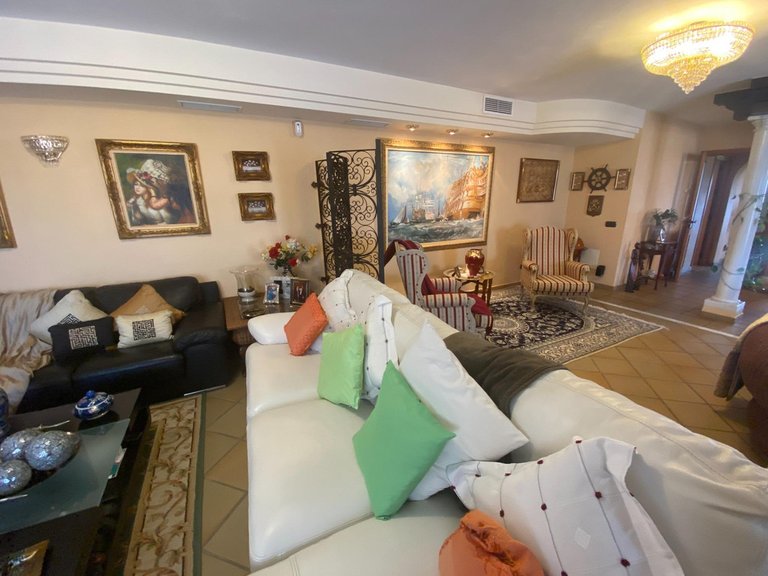 Villa for Sale in La Cala, Malaga 28