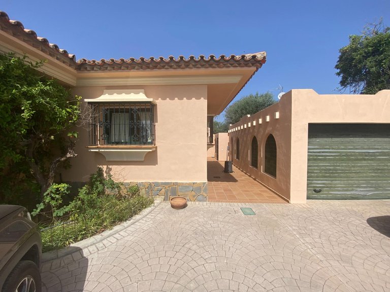 Villa for Sale in La Cala, Malaga 7