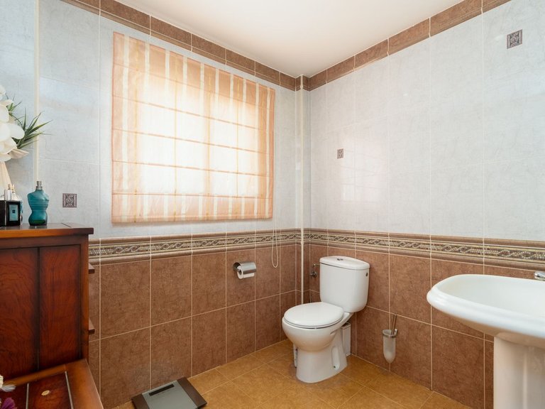 Villa for Sale in La Cala De Mijas, Malaga 11