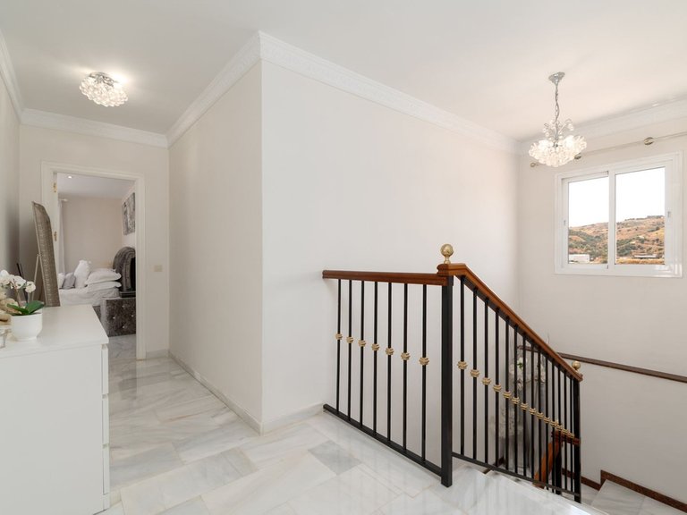 Villa for Sale in La Cala De Mijas, Malaga 16