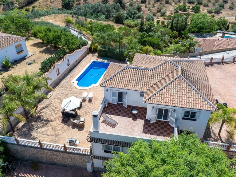 Villa for Sale in La Cala De Mijas, Malaga 2