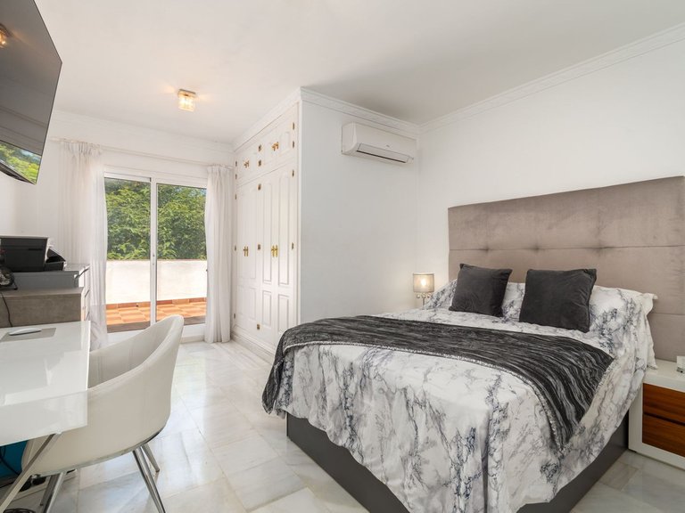 Villa for Sale in La Cala De Mijas, Malaga 20