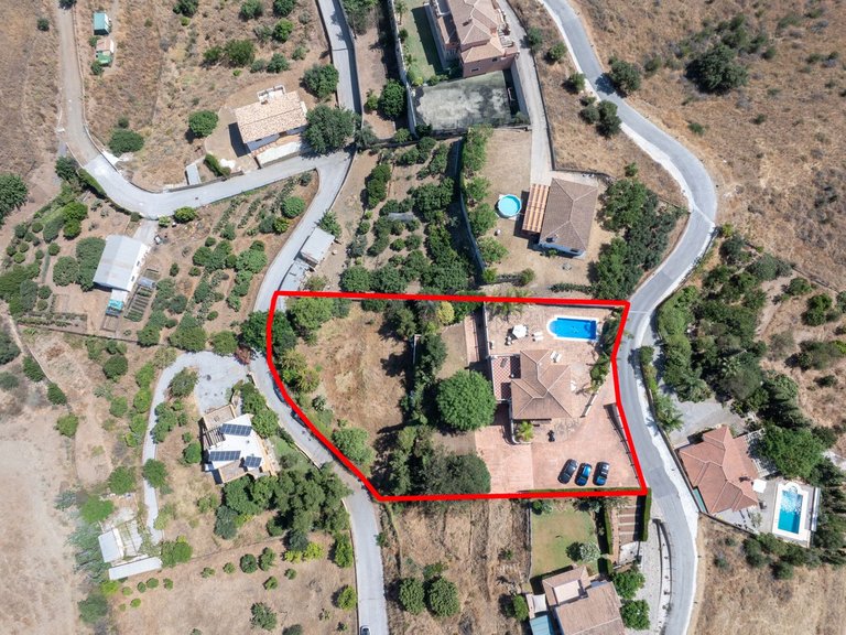 Villa for Sale in La Cala De Mijas, Malaga 3