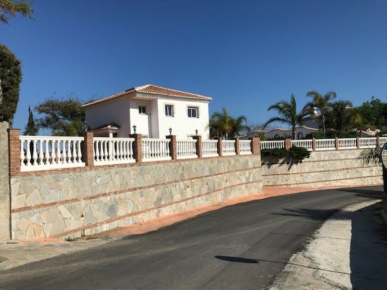 Villa for Sale in La Cala De Mijas, Malaga 42