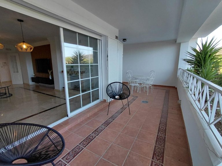 Apartment for Sale in Rio Real Golf, Malaga 1