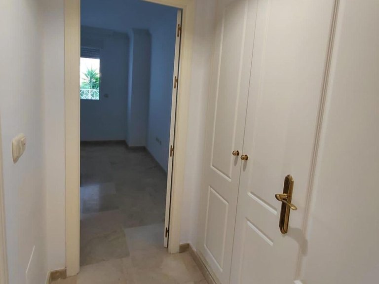 Apartment for Sale in Rio Real Golf, Malaga 6