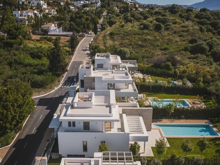 Villa for Sale in Estepona, Malaga 5