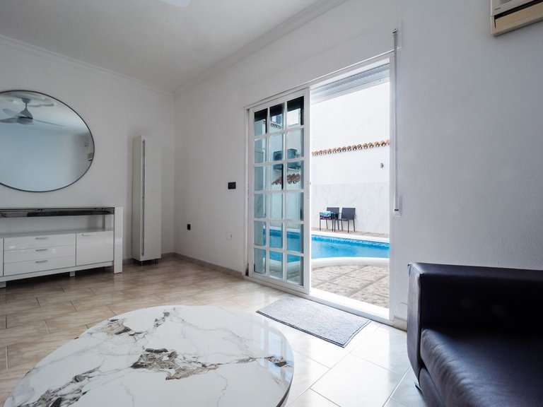 Town House for Sale in Alhaurin El Grande, Malaga 11