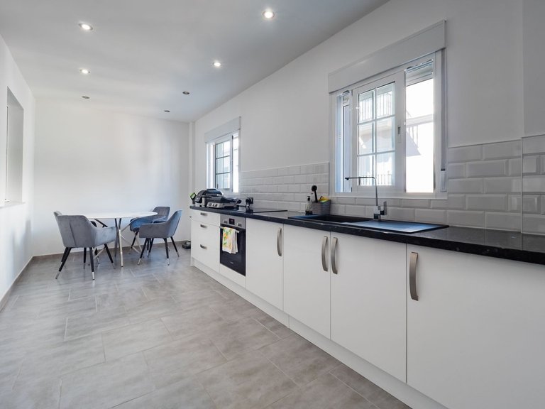 Town House for Sale in Alhaurin El Grande, Malaga 16