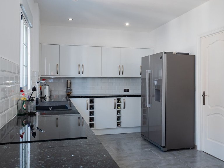 Town House for Sale in Alhaurin El Grande, Malaga 18