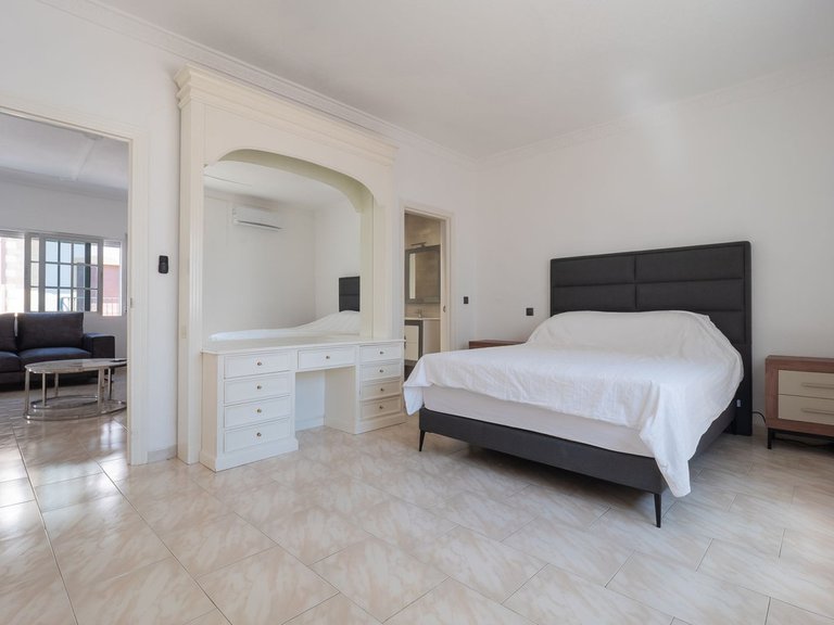 Town House for Sale in Alhaurin El Grande, Malaga 22